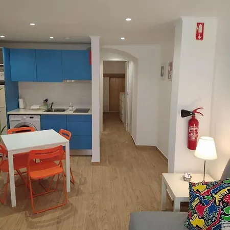 Appartement Alfama 28 *